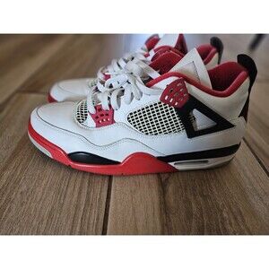 Jordan 4 Retro Fire Red Men's DC7770-160 Activewear Casual Sneakers Size 13.